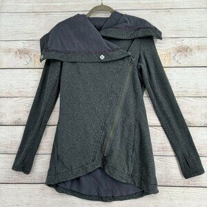 Lululemon That's a Wrap Asymmetrical Zip Sweatshirt Women's Size 6 Gray‎
